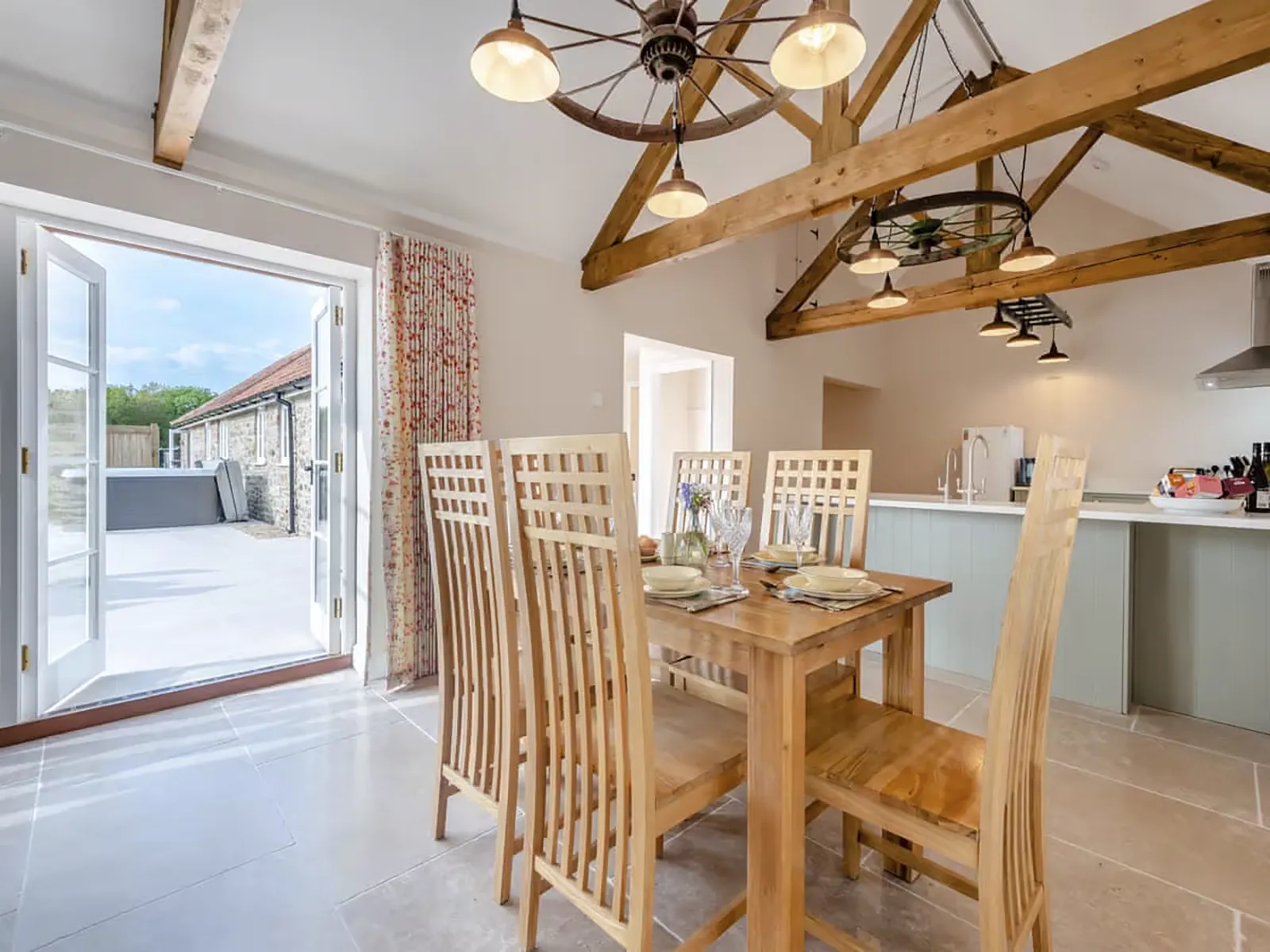 Kitchen dining area - Barnyard in Chetnole, near Sherborne